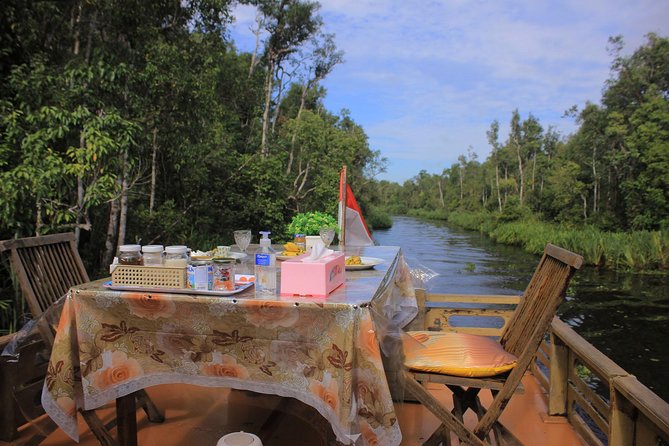 2Ns Orangutan Kelotok Tour in Tanjung Puting Kalimantan - Borneo - Why a Kelotok Houseboat Works So Well in Tanjung Puting