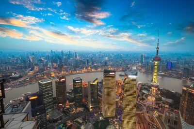 3-Hour Shanghai Bund Swift Tour with River Cruise or Skyscraper - Day or Night: Picking the Best Time for Shanghai’s Mood