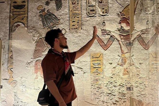 5 Days Nile River Cruise from Luxor to Aswan - With Private Excursions - Day 3: Edfu’s Temple of Horus and the double temple at Kom Ombo