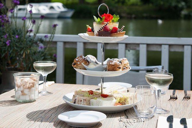 Afternoon Tea Sightseeing River Cruise in Oxford - Christ Church Meadows to the Boat Houses: What to Watch For