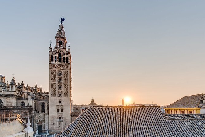Alcazar, Cathedral, Santa Cruz Quarter, Bullring and River Cruise Tour in Seville - Getting Seville’s UNESCO Hits: Cathedral Area and the Alcázar