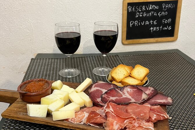 Authentic Port Wine Tasting & Douro River Cruise in Porto - Why pairing the boat with Port helps you remember Porto