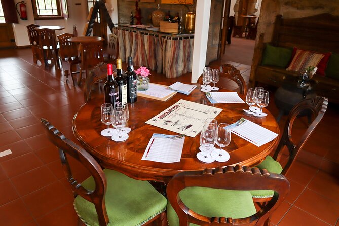 Authentic Small Group Douro Wine Tour with Lunch & River Cruise - Wine, food, and pacing: what your 9–10 hours actually feel like