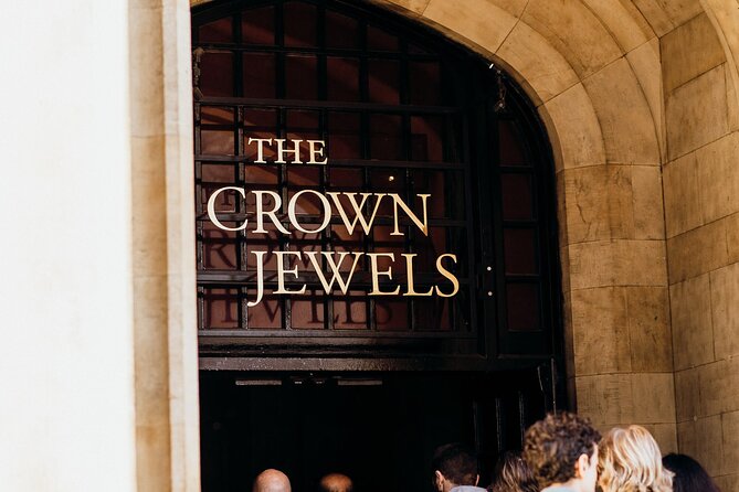 Best of London Tour - Crown Jewels, River Cruise & History Walk - Tower of London time you control: free exploration with a guide’s suggestions