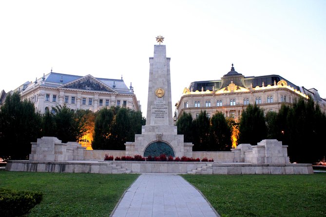 Budapest Night Walking Tour with Danube River Cruise - Stop-by-Stop: Opera House to Andrassy Avenue