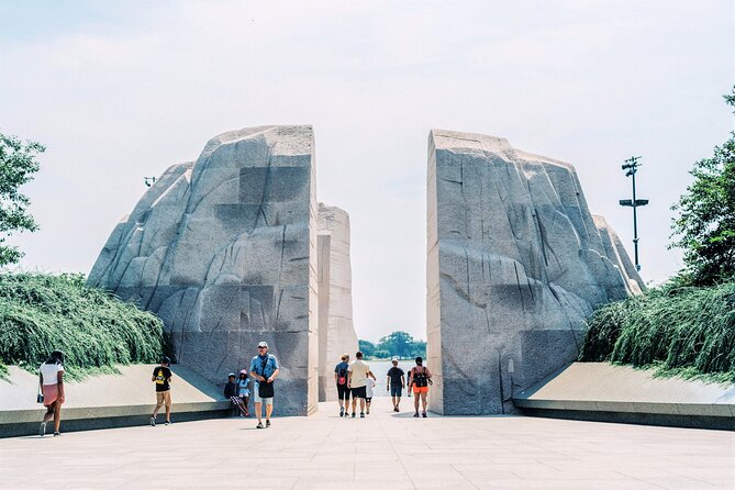 City Bus Tour, Seasonal Cruise, Optional Air & Space or Monument - How the Walking and Crowds Usually Feel