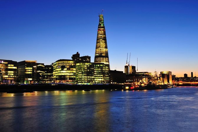 Combi Ticket: Westminster Walking Tour, River Cruise & The Shard - Buckingham Palace and Green Park: royal stories without the ticket hassle
