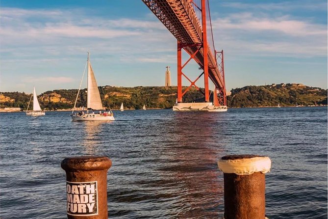 Cristo Rei Tuk-Tuk and River Cruise (2:45h) - The river cruise on the Tagus ferry: why the boat ride earns its spot