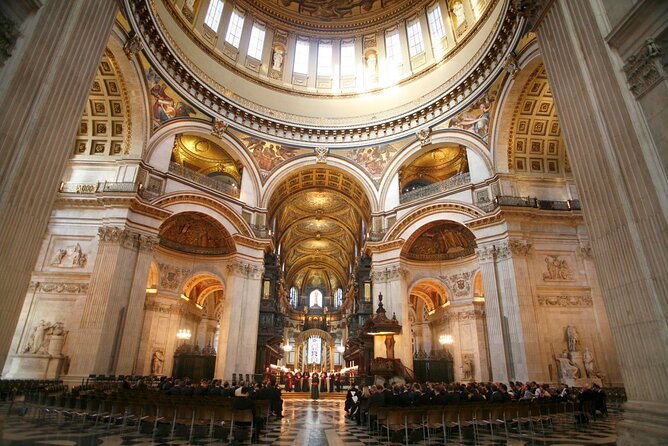 Crown Jewels of London Tour with River Cruise - City of London Stops: Bank of England and Mansion House Glimpses