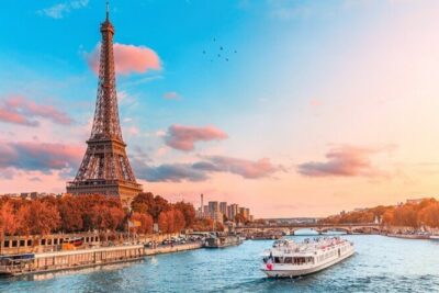 Deluxe Paris Excursion from Le Havre Port including River Cruise - Arc de Triomphe stop: quick history, great orientation
