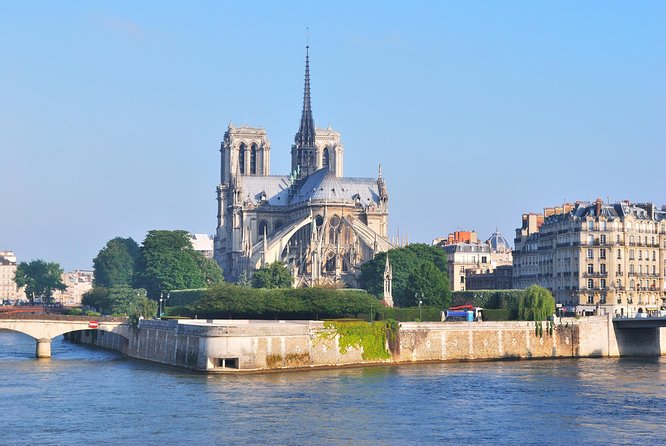 Eiffel Tower Summit Option with Seine River Cruise and City Tour - Who this tour suits best (and who should think twice)