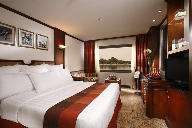 From Luxor:8-Night Luxury Nile River Cruise & Hot Air Balloon - Abu Simbel: a long day that earns its legendary status
