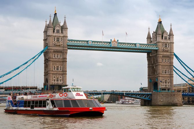 Harry Potter Film Location Walking Tour & Thames River Cruise - Starting at King’s Cross: Platform 9¾ without the panic