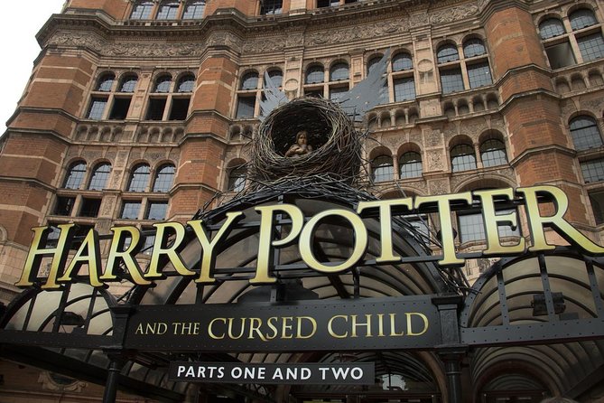 Harry Potter Film Location Walking Tour & Thames River Cruise - House of Spells: shopping time that feels like part of the tour