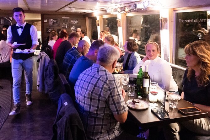 Jazz Boat: Popular LIVE JAZZ dinner cruise - Who should book this jazz boat cruise?
