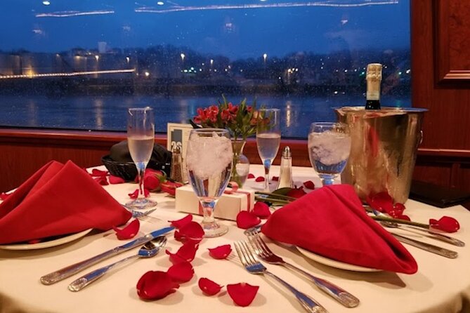 Knoxville River Cruise Aboard the Volunteer Princess - Quick hits before you go
