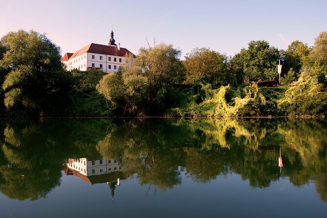 Kupa River Cruise in the Traditional Žitna lađa boat in Karlovac - Price and value: $20.86 for 90 minutes on the Kupa