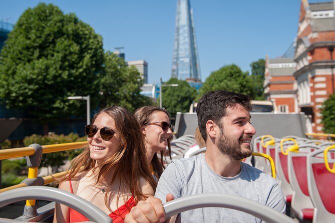 London Tootbus Hop on Hop off Bus Tour and Thames River Cruise - How the audio and the app should work in practice (and where it can glitch)