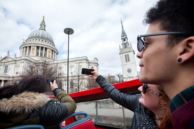 London Tour Hop-on Hop-off Bus with Optional Thames River cruise - Route Walkthrough: Belvedere Road to St Paul’s and the City Side