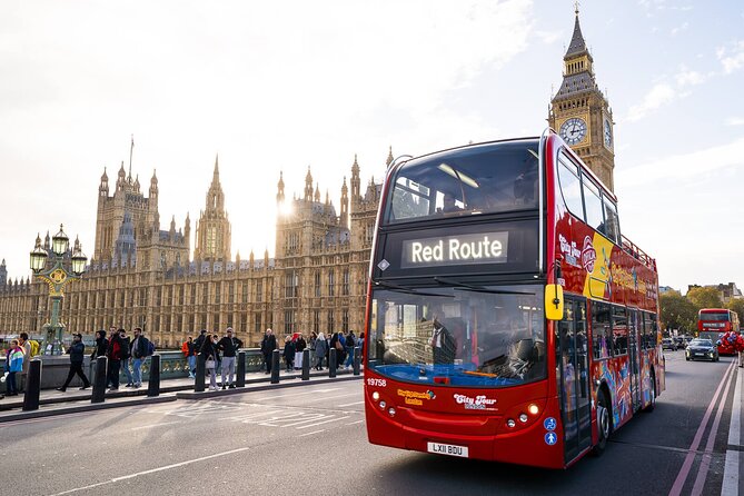 London Tour Hop-on Hop-off Bus with Optional Thames River cruise - Hyde Park and Marble Arch: Speakers Corner to Park Lane