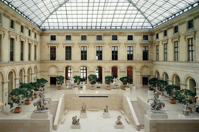 Louvre Museum and Seine River Cruise Tickets by e-mail - Inside the Louvre: how the self-paced plan really works