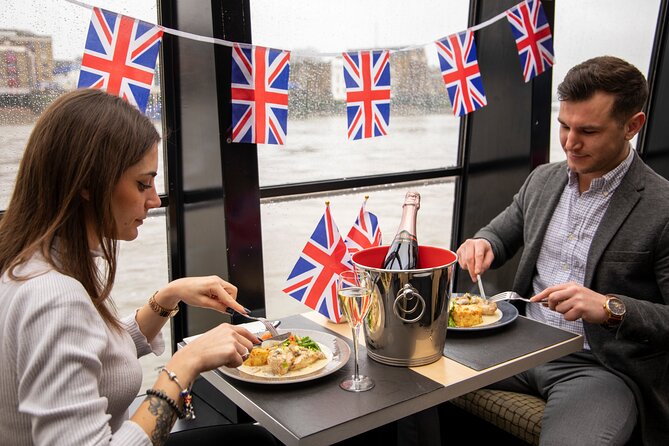 Lunch River Cruise on the Thames with 2-Course Meal - Beyond the headlines: Tower Bridge, Canary Wharf, and the Royal Naval Museum