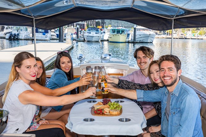 Luxury Private 90min Wine and Cheese Yarra River Cruise - Weather, comfort, and what to wear on an all-conditions cruise