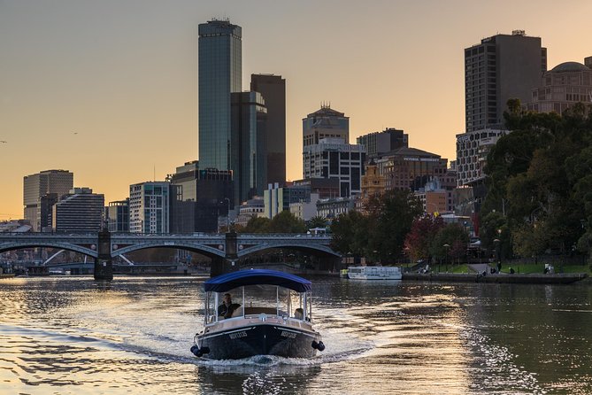 Luxury Private 90min Wine and Cheese Yarra River Cruise - Who this Yarra wine-and-cheese cruise suits best