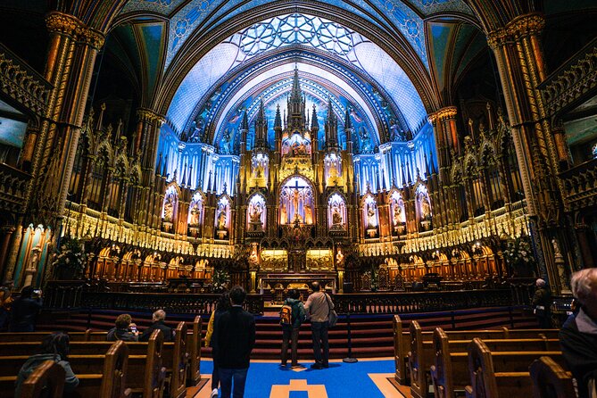 Montreal Premium Driving Tour with River Cruise and Notre Dame - Stop 1: Saint Joseph’s Oratory for the first big Montreal view