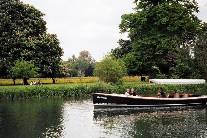 Oxford Sightseeing River Cruise Along The University Regatta Course - Folly Bridge meeting point: where your Oxford day gets its start