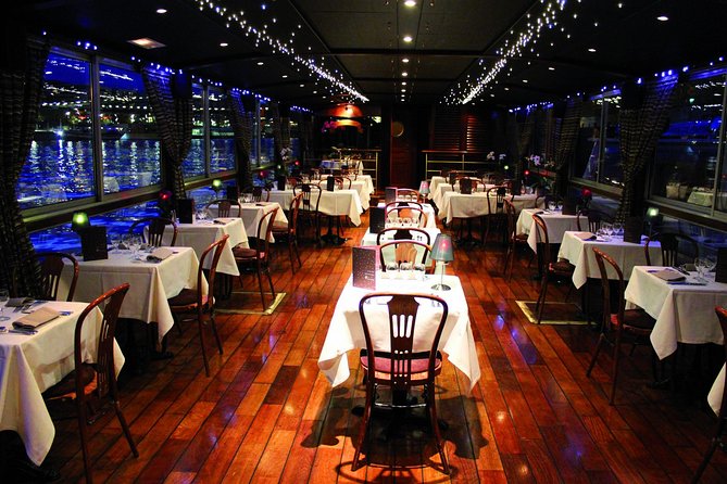 Paris 3-Course Gourmet Dinner and Sightseeing Seine River Cruise - The 3-course gourmet dinner: menu reality check and vegetarian/kids options