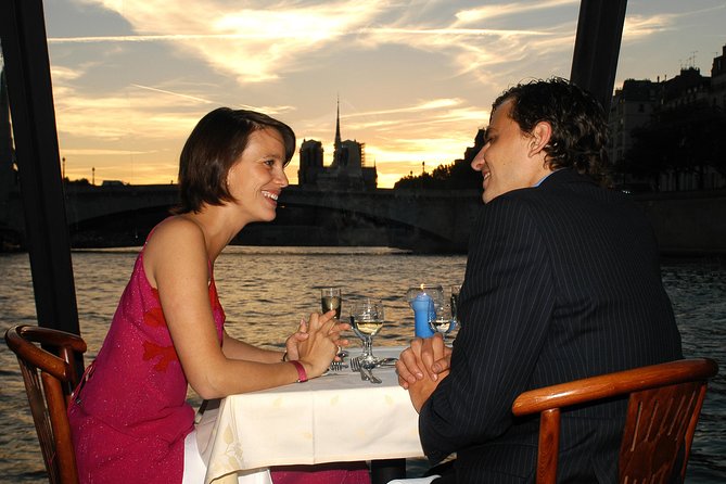 Paris 3-Course Gourmet Dinner and Sightseeing Seine River Cruise - Seine sightseeing from Assemblée Nationale toward the great bridges