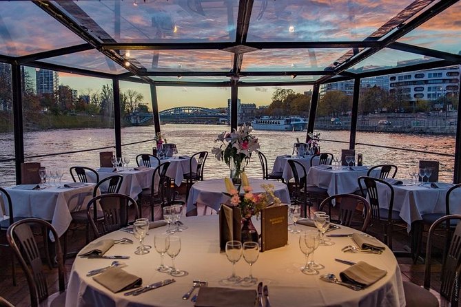 Paris 3-Courses Gourmet Dinner Seine River Cruise with Champagne - Picking Your Time Slot: 18:45 vs 21:15 Changes the Dinner