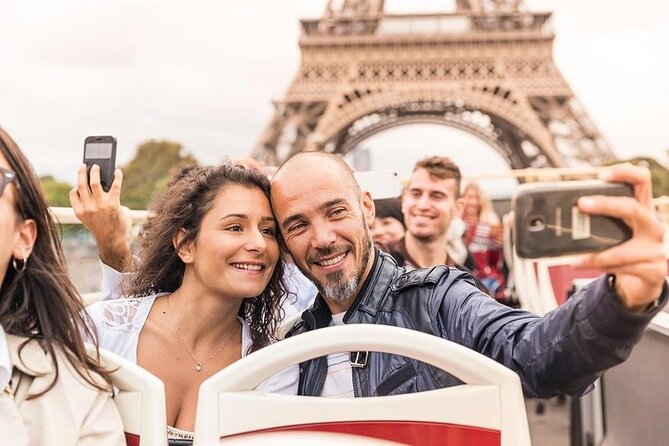 Paris Big Bus Hop-On Hop-Off Tour with Optional River Cruise - How the audio and app make the tour feel smarter