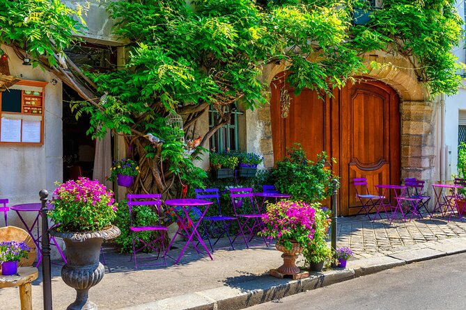 Paris Deluxe Tour from Le Havre with Notre-Dame and River Cruise - Small-Group Energy: What the Best Guides Tend to Do