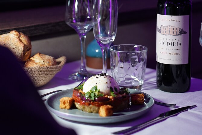 Paris Gourmet Dinner Seine River Cruise with Singer and DJ Set - Where Your Money Goes: Price, Alcohol, and Seating Choices