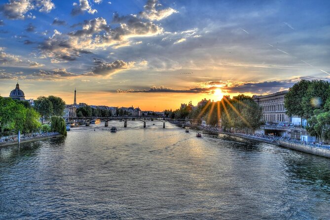 Paris in 60 Minutes Seine River Cruise - Timing: Departures Every 30 Minutes (So You Can Actually Plan)