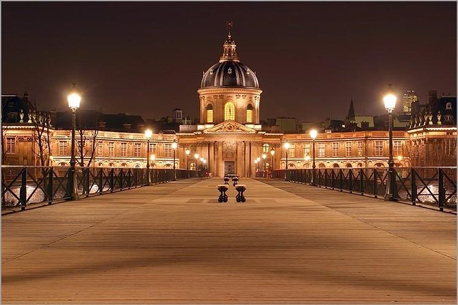 Paris Private Night Tour with River Cruise and Champagne Option - Walking Along the Seine: Bridges, D’Orsay Views, and That Night Energy
