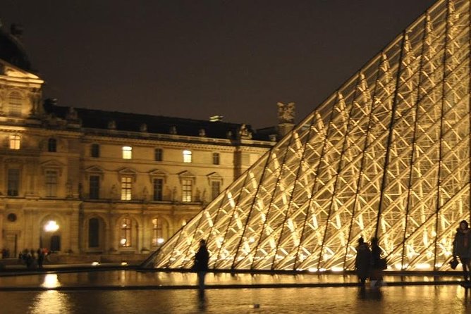 Paris Private Night Tour with River Cruise and Champagne Option - Photo Stops You Can Use Like a Checklist