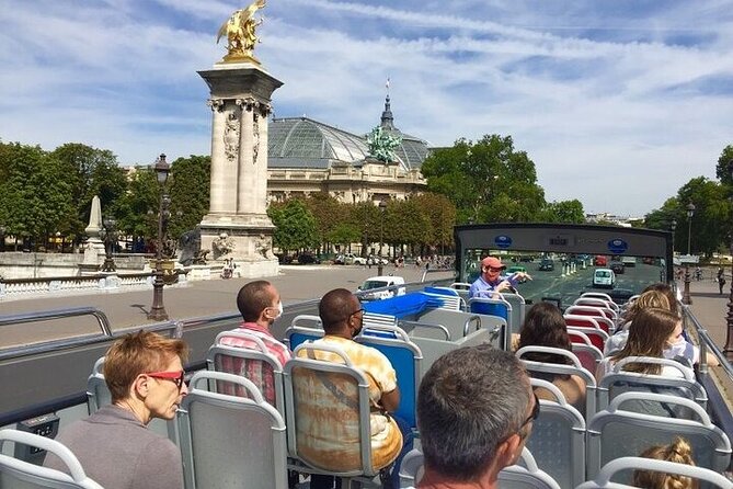 Paris Seine River Cruise with 1/2/3 Days HOHO Combos - What the reviews suggest you should pay attention to
