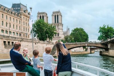 Paris Sightseeing Tour with Seine River Cruise from Disneyland® - Four Hours Near the Eiffel Tower: Plenty of Time, but Not Admission