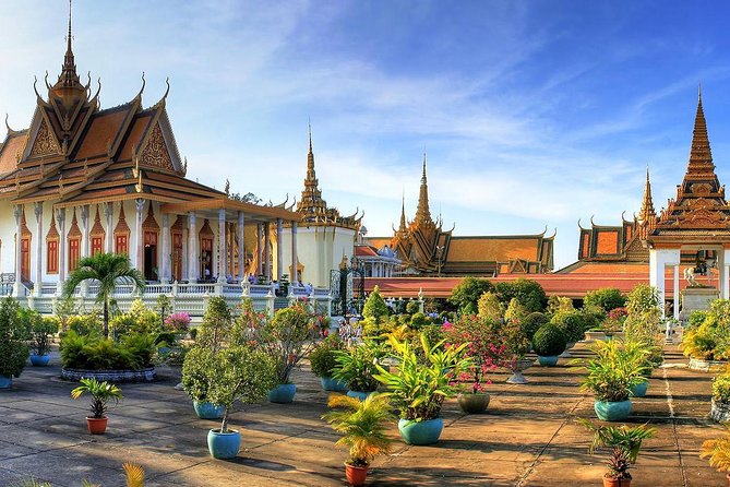 Phnom Penh Tours and Mekong River cruise - Mekong sunset cruise: an easy-paced 1-hour reset