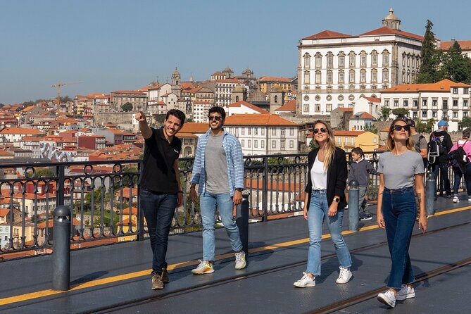 Porto 360°: Helicopter Flight, Guided Walking Tour & River Cruise - Timing reality: why the day can feel different than the headline