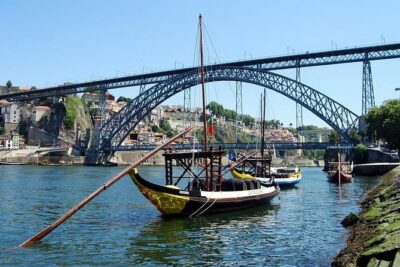 Porto Full-Day Tour with Douro River Cruise and Port Wine Tasting - Torre dos Clérigos: Optional Climb, Big Views