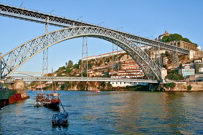 Porto "Old Town" Walking Tour with river cruise (Small-groups) - The Guide-Led Route: How You Avoid Map Headaches in Porto’s Old Town