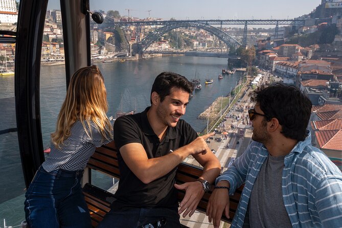 Porto Walking Tour, Lello Bookshop, River Cruise and Cable Car - Livraria Lello: how to make this stop worth the wait
