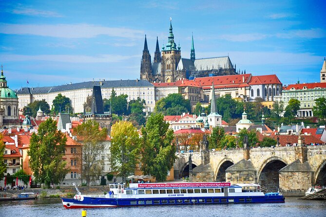 Prague Half Day City Tour Including Vltava River Cruise - The Best Use for 4 Hours in Prague: A Fast, Scenic Orientation
