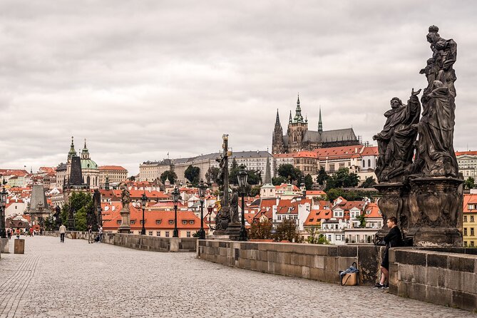 Prague Walking Tour with River Boat Cruise and Lunch - 6 hours - Small Group Energy and Weather-Realistic Planning