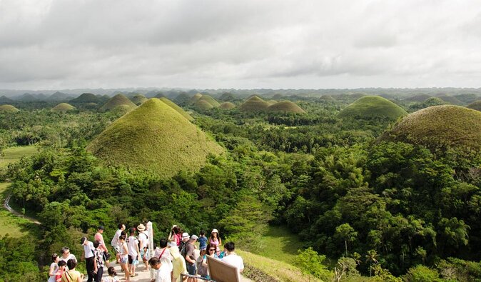 Private Bohol and Chocolate Hills with Loboc River Cruise - Quick hits before you go