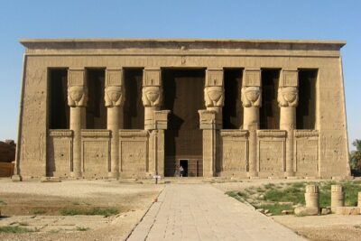 Private Dendera Temple Tour by Nile River Boat Ride from Luxor - Inside Dendera Temple Complex: Ptolemy-Era Rooms and Roman Portals